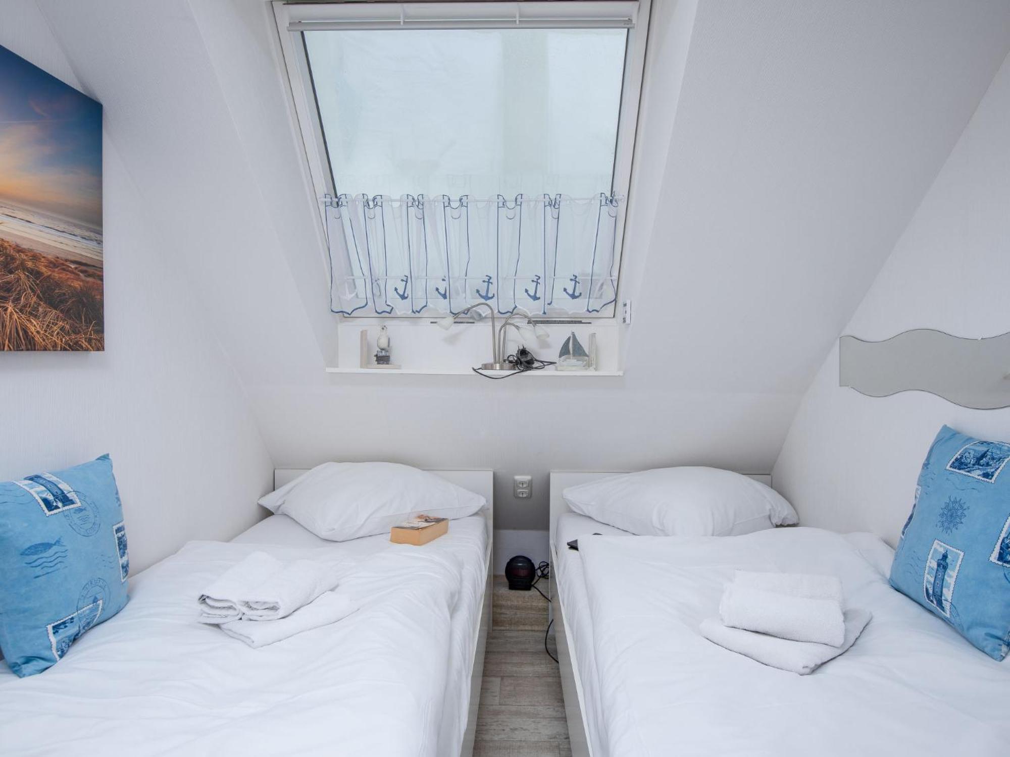 Apartment Luettje Moeoev By Interhome Norddeich  Εξωτερικό φωτογραφία